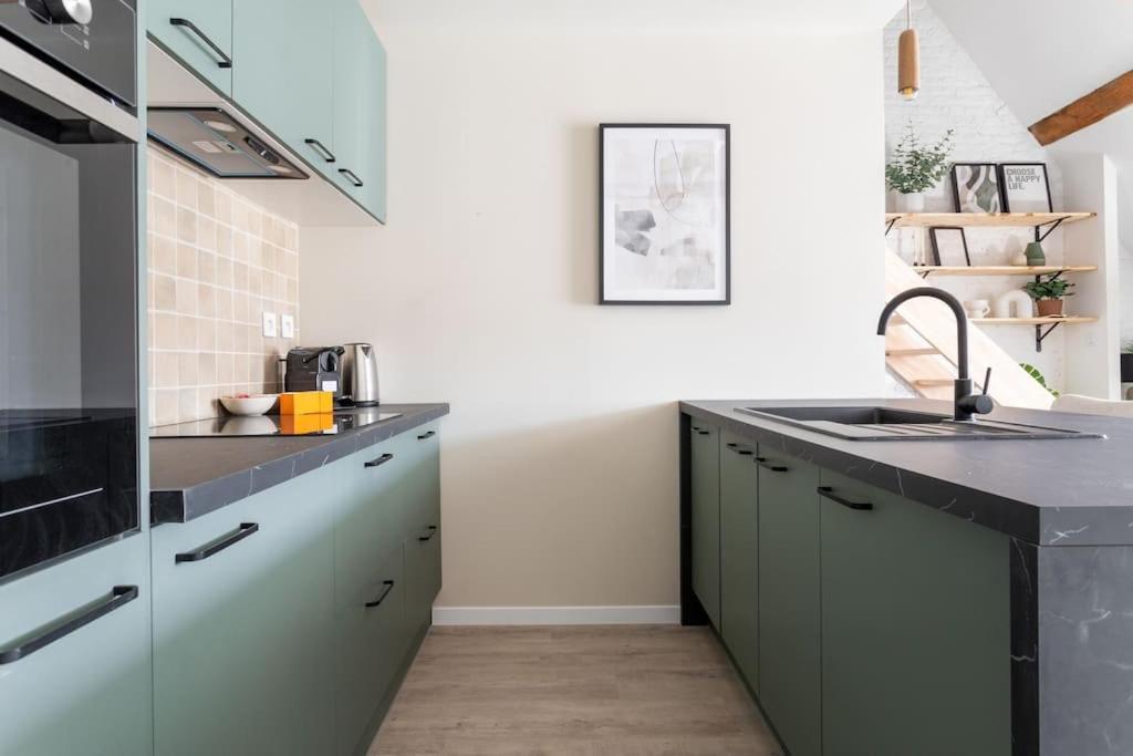 L'Elegant - Appartement Fonctionnel Plein-Centre De ดูเอ ภายนอก รูปภาพ