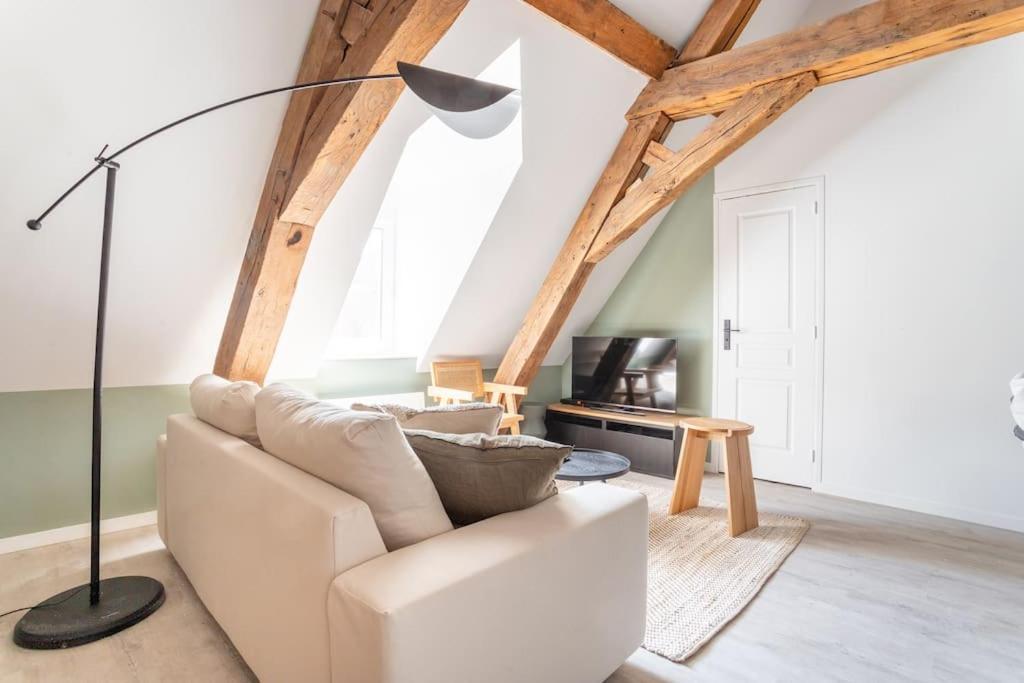 L'Elegant - Appartement Fonctionnel Plein-Centre De ดูเอ ภายนอก รูปภาพ
